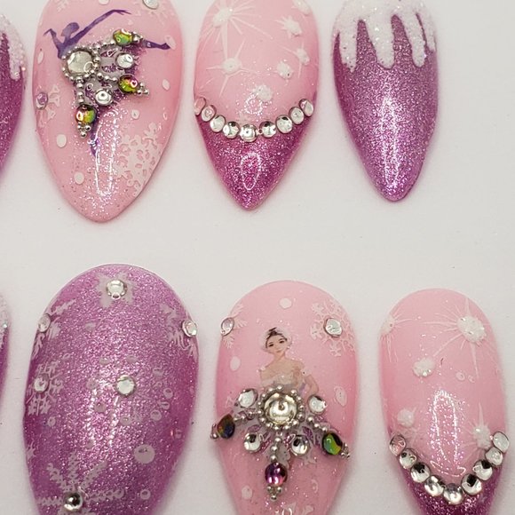 Medium sharp drop of water press on nails. - Picture 2 of 6